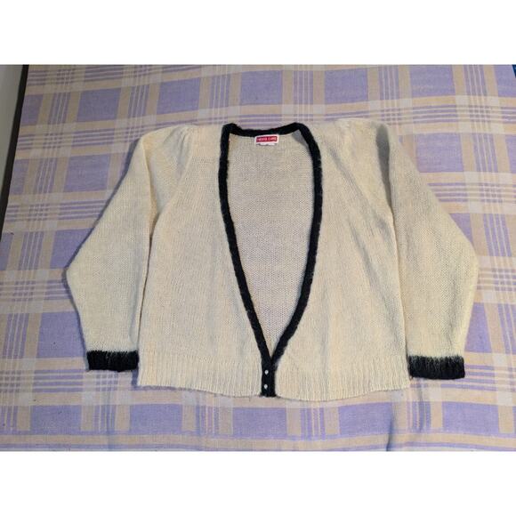 Michael Carrie Mohair Sweater Cream Black Medium Flower Silver Buttons Vintage - Picture 3 of 9